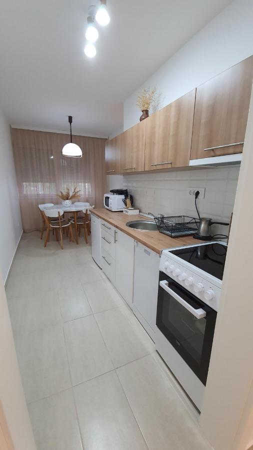 Apartman 8 Връдник Екстериор снимка