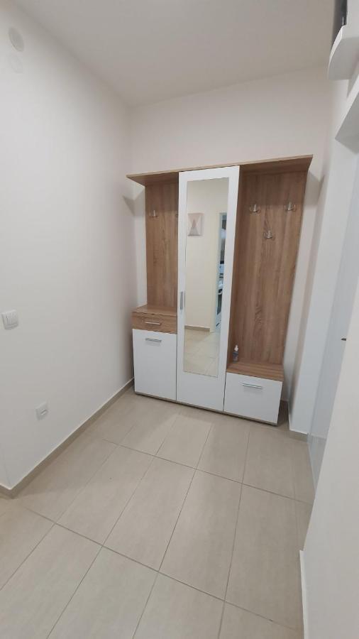 Apartman 8 Връдник Екстериор снимка