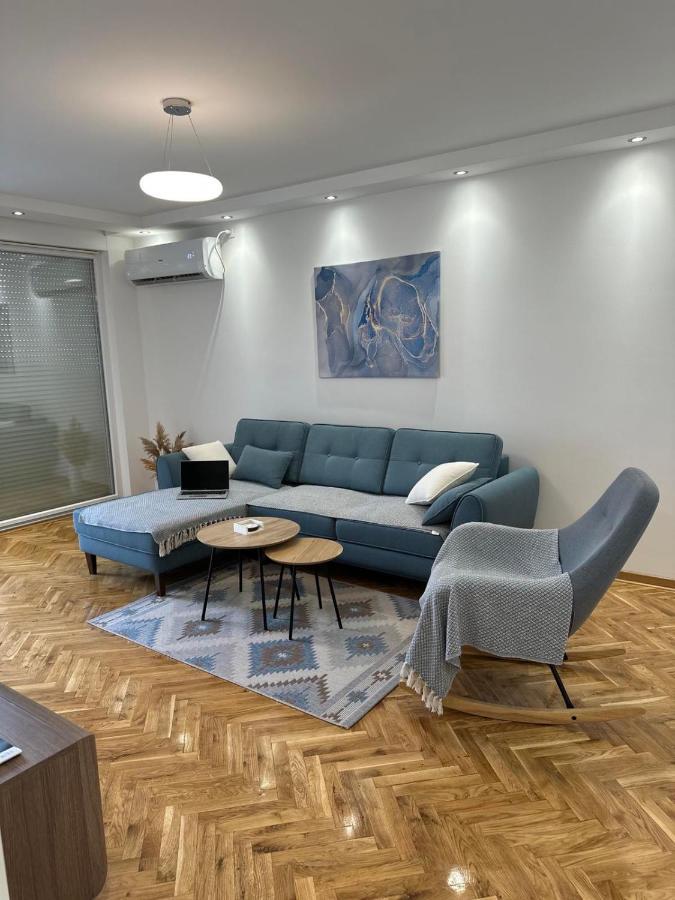 Apartman 8 Връдник Екстериор снимка